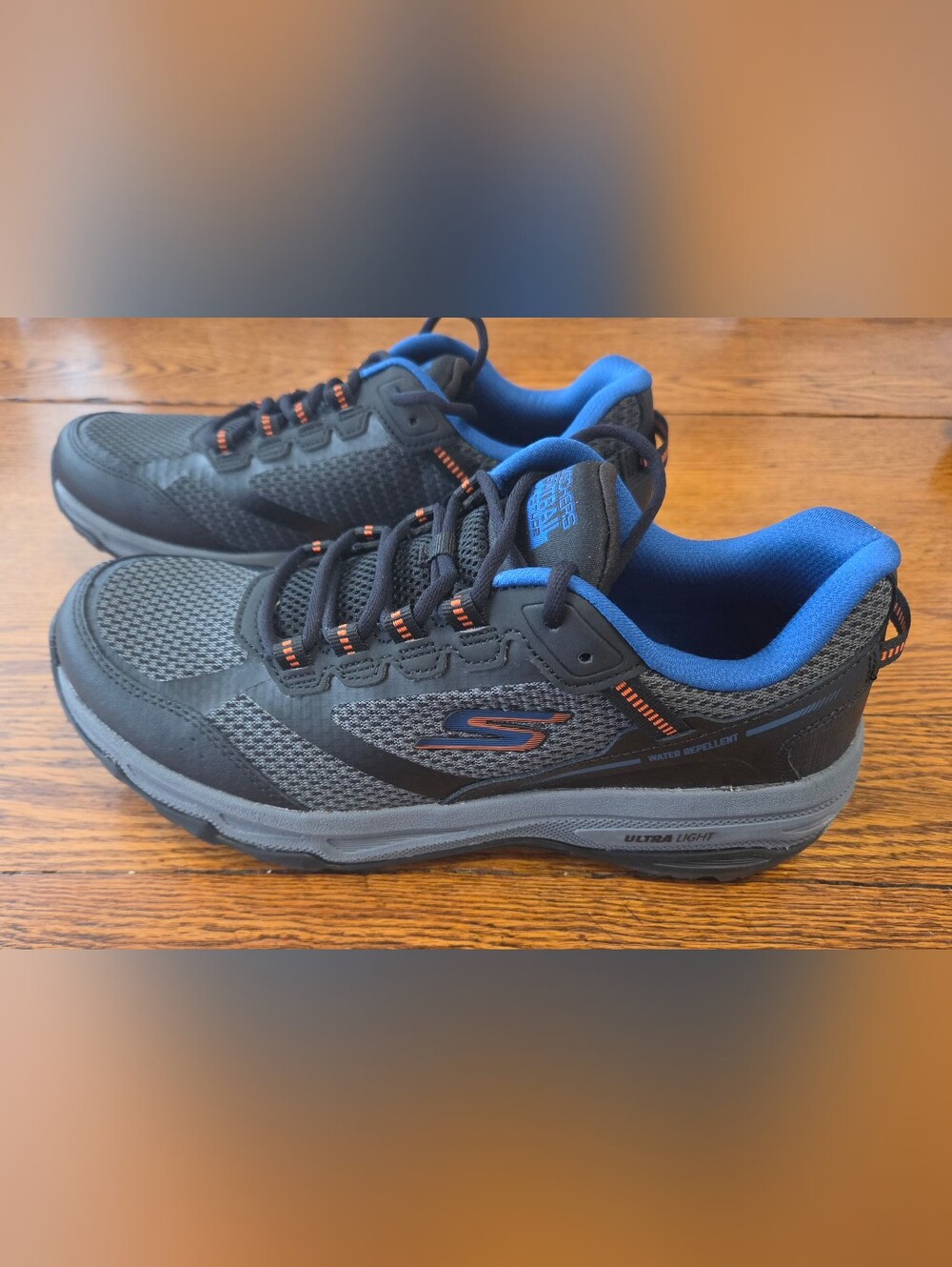 Skechers Men's Go Trail Algoga titude Sneakers Shoes Size 8 NWOT